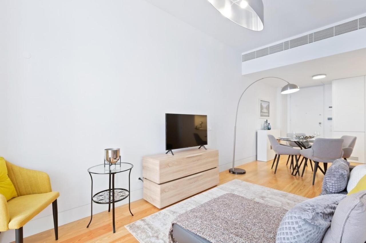Spacious 1 Bedroom Apartment Near Baixa Lisboa Εξωτερικό φωτογραφία